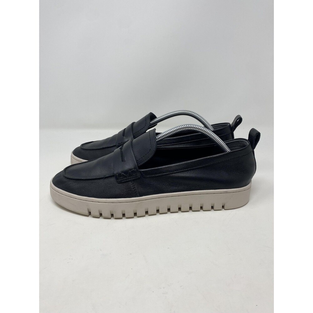 Vionic Uptown Loafer - Picture 2 of 13